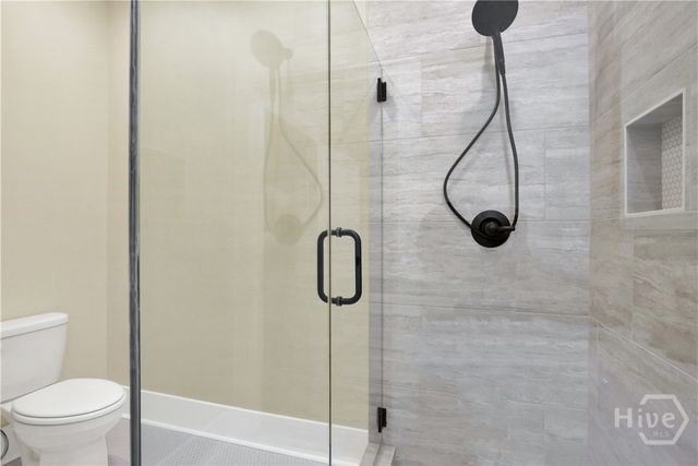 676 E Anderson Street, Savannah, GA 31401