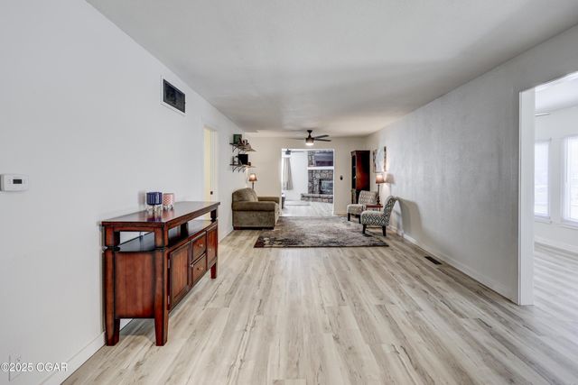 105 Summit Street, Carl Junction, MO 64834