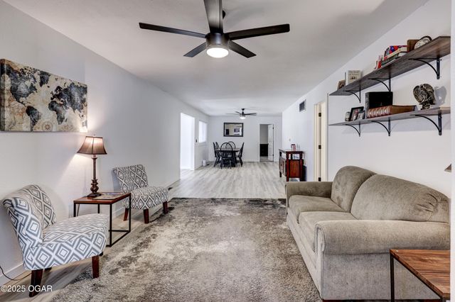 105 Summit Street, Carl Junction, MO 64834