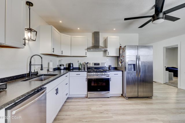 105 Summit Street, Carl Junction, MO 64834