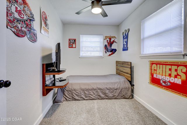 105 Summit Street, Carl Junction, MO 64834