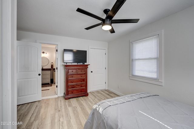 105 Summit Street, Carl Junction, MO 64834