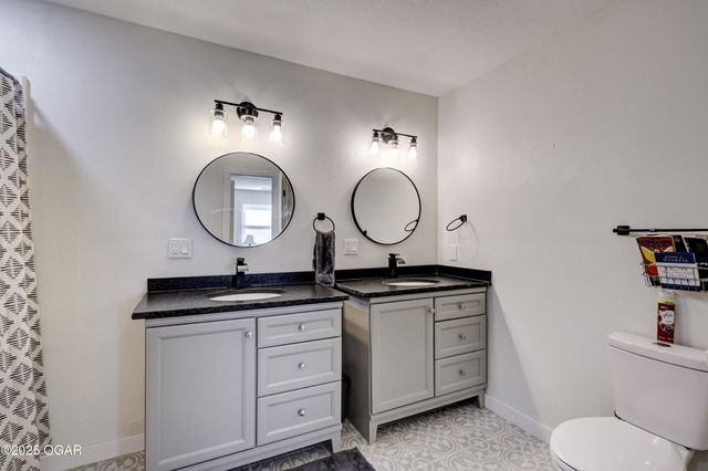 105 Summit Street, Carl Junction, MO 64834