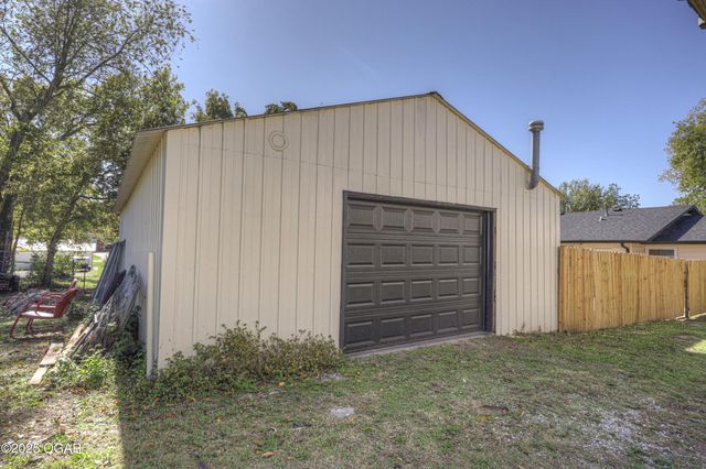 105 Summit Street, Carl Junction, MO 64834