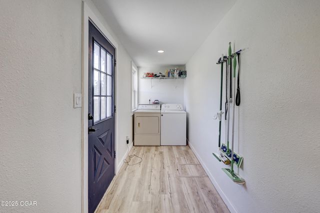 105 Summit Street, Carl Junction, MO 64834