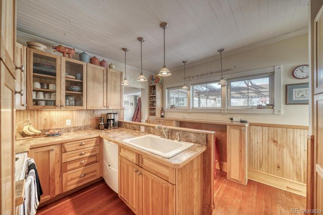 202 S 4th Street, Westcliffe, CO 81252