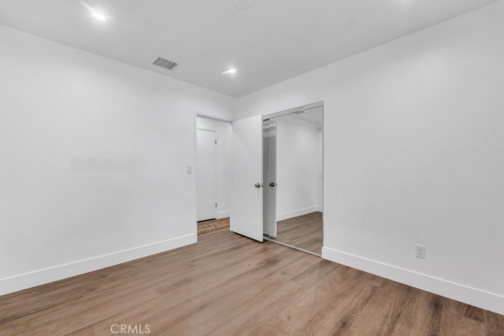 Image 14 of property listing at 6852 Claire Avenue, Reseda, CA 91335