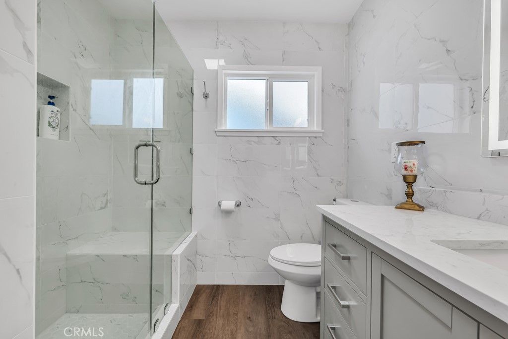 Image 17 of property listing at 6852 Claire Avenue, Reseda, CA 91335