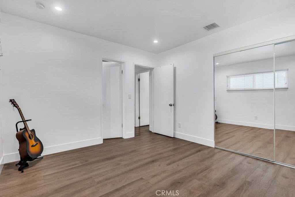 Image 22 of property listing at 6852 Claire Avenue, Reseda, CA 91335