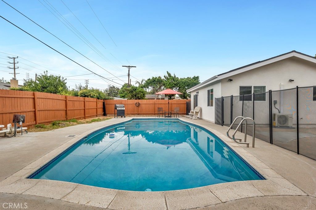 Image 48 of property listing at 6852 Claire Avenue, Reseda, CA 91335