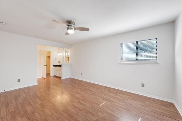 1504 Aquifer CV B, Austin, TX 78746