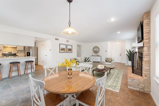 1504 Aquifer CV B, Austin, TX 78746