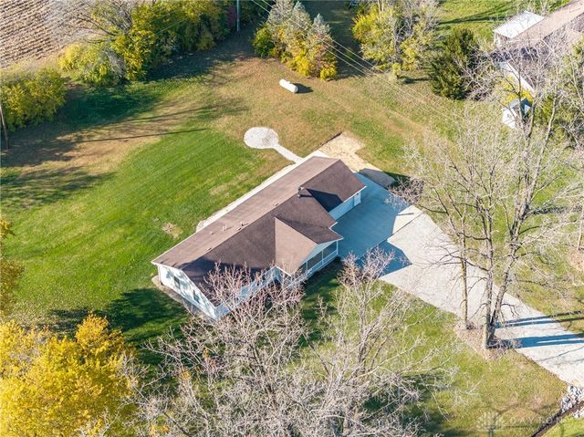 6764 Bethelville Drive, New Carlisle, OH 45344