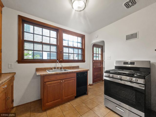 5038 Nicollet Avenue, Minneapolis, MN 55419