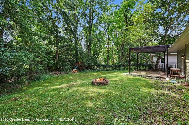 1538 Cahill Drive, East Lansing, MI 48823