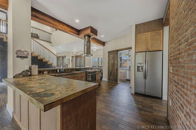28255 E 6th Place, Catoosa, OK 74015