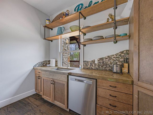 28255 E 6th Place, Catoosa, OK 74015