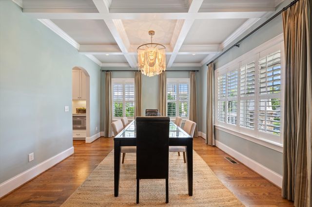 1008 Caldwell Ave, Nashville, TN 37204