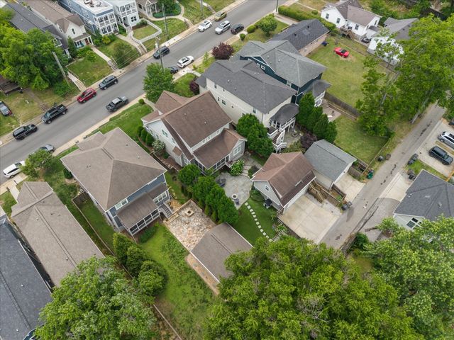 1008 Caldwell Ave, Nashville, TN 37204