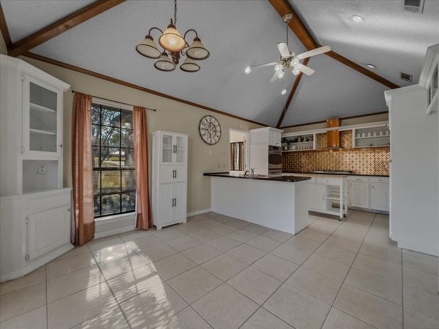 1821 Montauk Way, Desoto, TX 75115