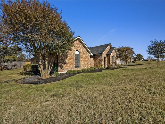 1821 Montauk Way, Desoto, TX 75115
