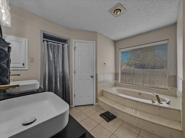 1821 Montauk Way, Desoto, TX 75115