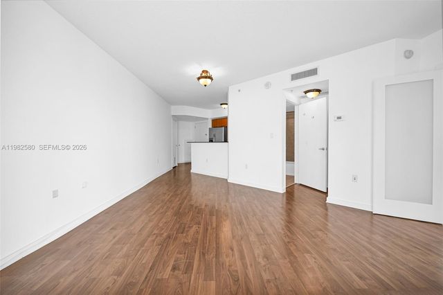 9055 SW 73rd Ct 1104, Miami, FL 33156