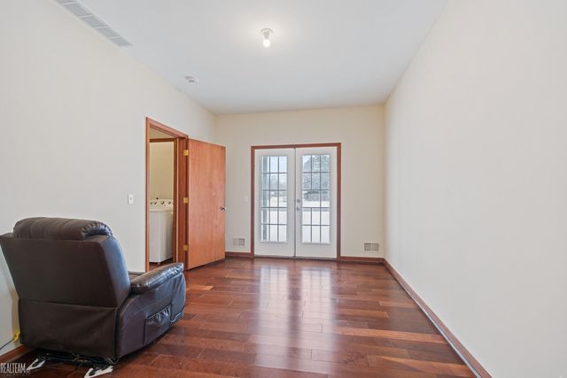 13498 Butler Drive, Sterling Heights, MI 48313