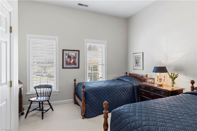 110 Corbridge Lane, Winston-salem, NC 27106