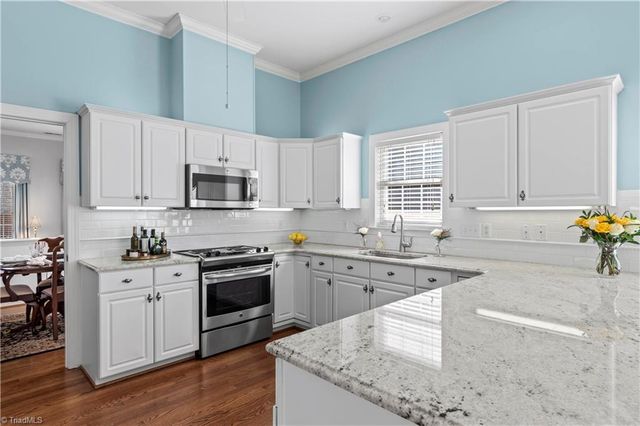 110 Corbridge Lane, Winston-salem, NC 27106