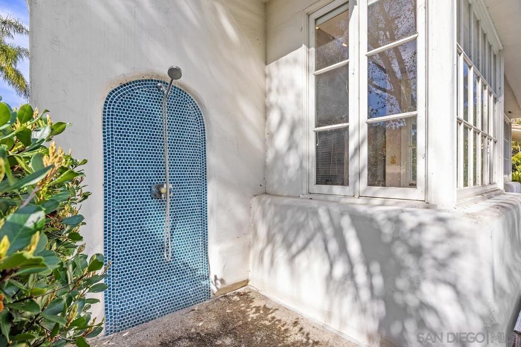 Image 44 of property listing at 6294 Calle Del Campanario, Rancho Santa Fe, CA 92067