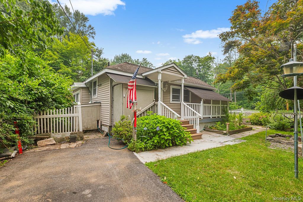43 W Croton Drive, Carmel, NY 10512 — photo 2