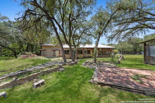 9230 E Valley View Lane, San Antonio, TX 78217