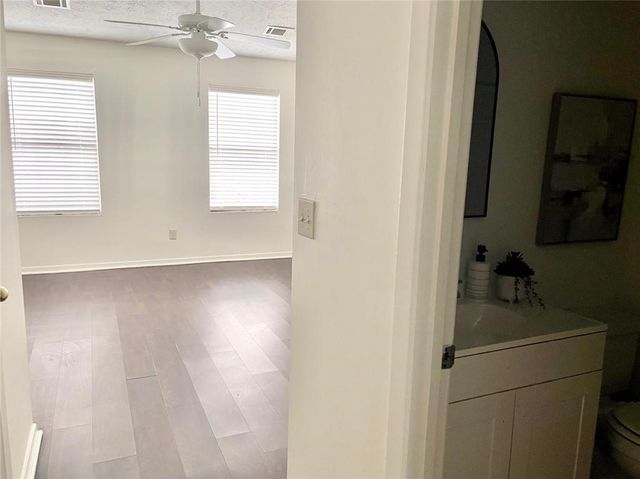 464 Prince of Wales, Stone Mountain, GA 30083