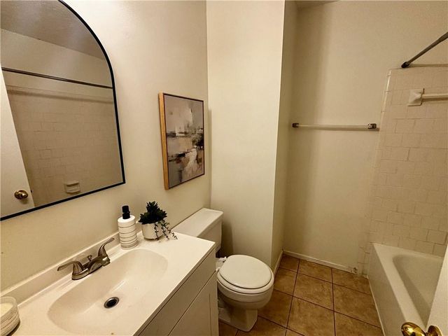 464 Prince of Wales, Stone Mountain, GA 30083