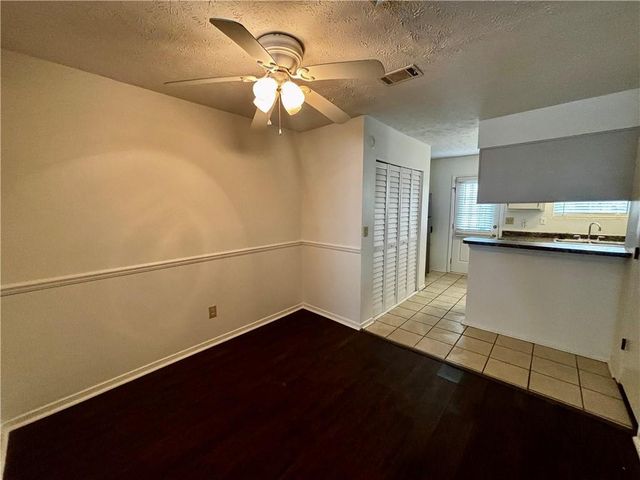 464 Prince of Wales, Stone Mountain, GA 30083