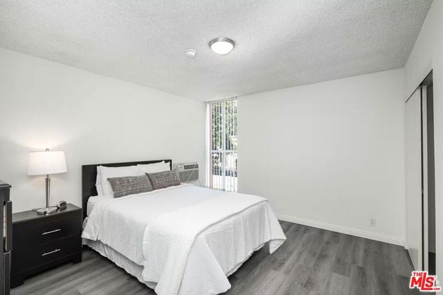 1208 W Adams Boulevard 17, Los Angeles, CA 90007