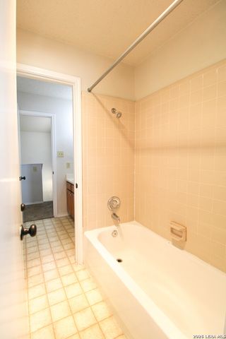 933 Schertz Parkway, Schertz, TX 78154