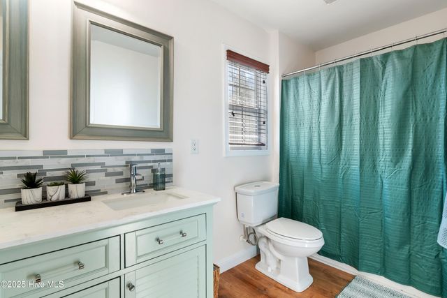 212 Deer Haven Drive, Richlands, NC 28574