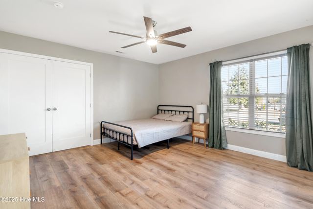 212 Deer Haven Drive, Richlands, NC 28574