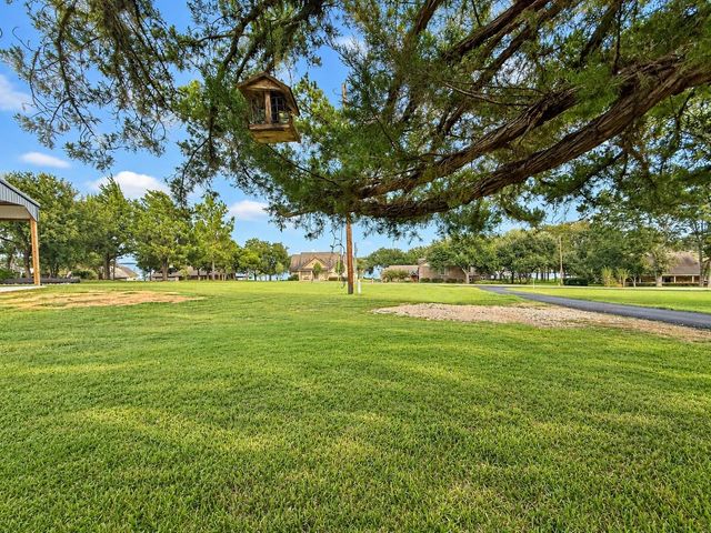 211 Cedar Crest Street, Coldspring, TX 77331