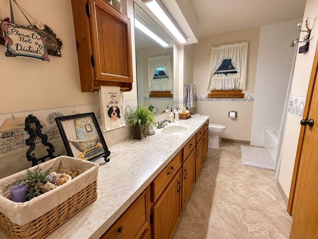 211 Cedar Crest Street, Coldspring, TX 77331