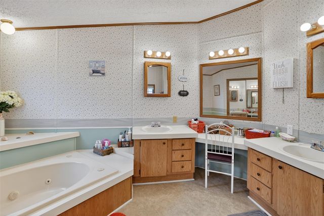 11583 Patch Road, Clarklake, MI 49234