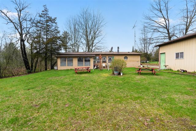 11583 Patch Road, Clarklake, MI 49234