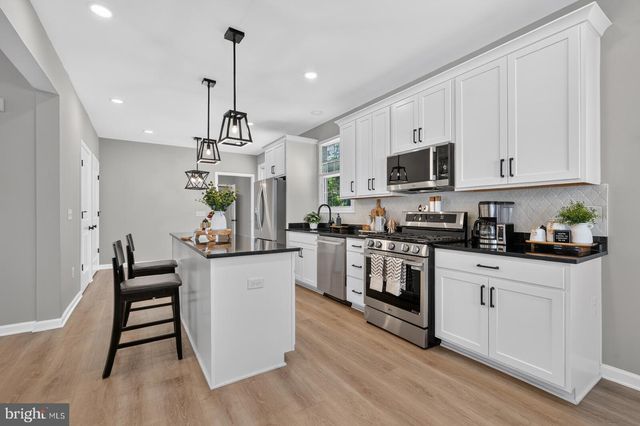 45 MELANIE HOLLOW LN, Fredericksburg, VA 22405