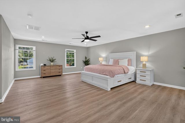 45 MELANIE HOLLOW LN, Fredericksburg, VA 22405