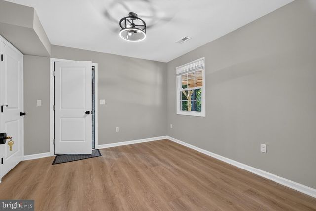 45 MELANIE HOLLOW LN, Fredericksburg, VA 22405