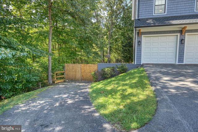45 MELANIE HOLLOW LN, Fredericksburg, VA 22405