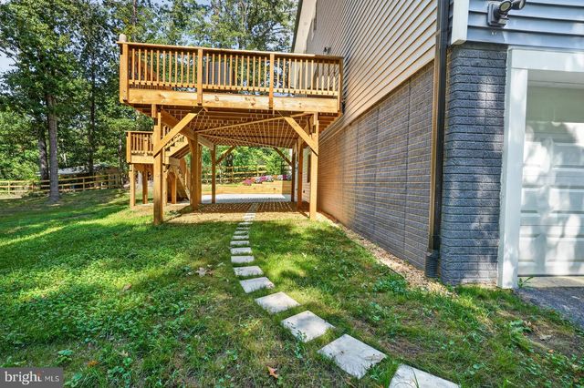45 MELANIE HOLLOW LN, Fredericksburg, VA 22405