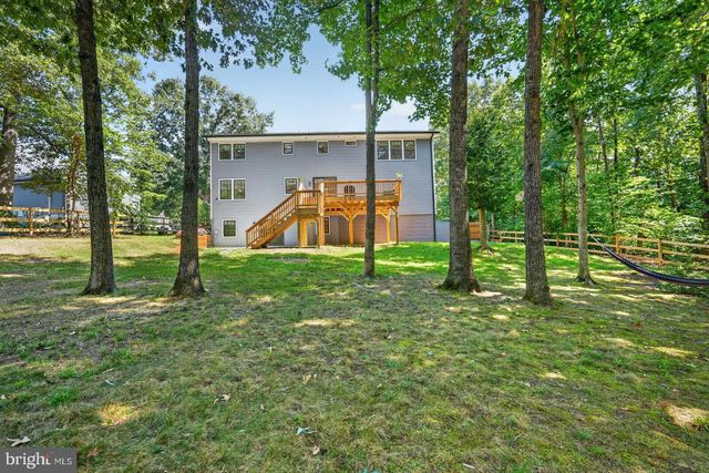45 MELANIE HOLLOW LN, Fredericksburg, VA 22405
